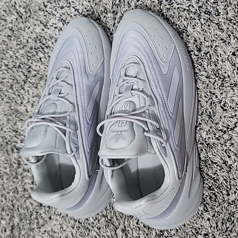 Adidas (8½ women)